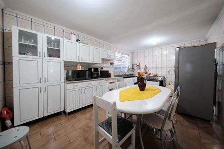 Casa à venda com 125m², 3 quartos e 2 vagasCozinha