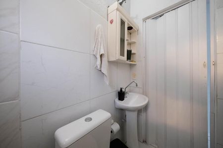Casa à venda com 125m², 3 quartos e 2 vagasBanheiro da Suíte 3