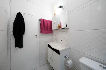 Casa à venda com 125m², 3 quartos e 2 vagasBanheiro 1