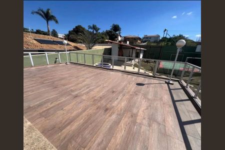 Casa para alugar com 361m², 4 quartos e 4 vagas