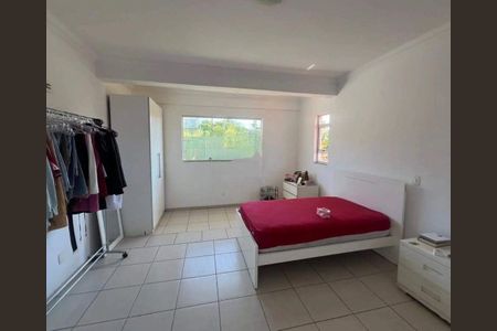 Casa para alugar com 361m², 4 quartos e 4 vagas