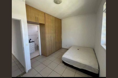 Casa para alugar com 361m², 4 quartos e 4 vagas