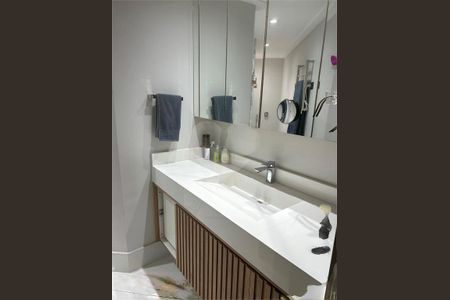 Apartamento à venda com 193m², 3 quartos e 3 vagas