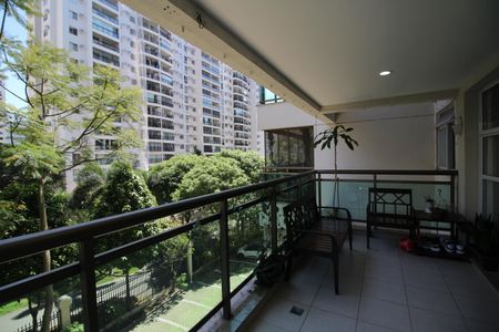 Varanda de apartamento à venda com 3 quartos, 96m² em Jacarepaguá, Rio de Janeiro