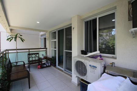 Varanda de apartamento à venda com 3 quartos, 96m² em Jacarepaguá, Rio de Janeiro