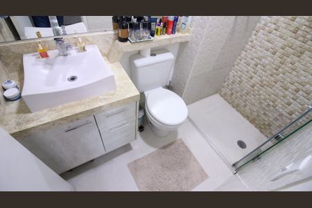 Apartamento à venda com 62m², 2 quartos e 2 vagas Apartamento à venda com 62m², 2 quartos e 2 vagasBanheiro Suíte