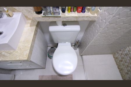 Apartamento à venda com 62m², 2 quartos e 2 vagas Apartamento à venda com 62m², 2 quartos e 2 vagasBanheiro Suíte