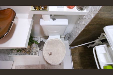 Apartamento à venda com 62m², 2 quartos e 2 vagas Apartamento à venda com 62m², 2 quartos e 2 vagasBanheiro Social