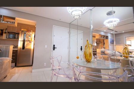 Apartamento à venda com 62m², 2 quartos e 2 vagas Apartamento à venda com 62m², 2 quartos e 2 vagasSala