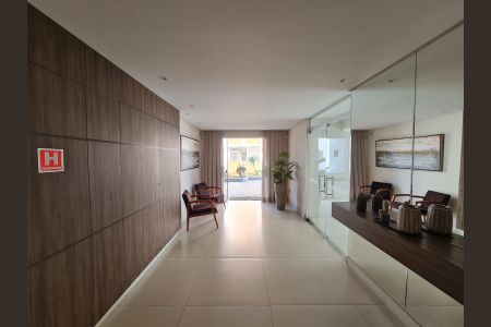 Apartamento à venda com 74m², 3 quartos e 2 vagasHall social