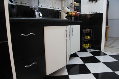 Apartamento à venda com 74m², 3 quartos e 2 vagasCozinha e Área de Serviço