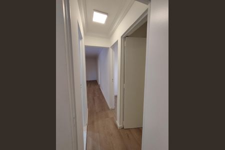 Apartamento à venda com 62m², 3 quartos e 1 vaga Apartamento à venda com 62m², 3 quartos e 1 vagaCorredor