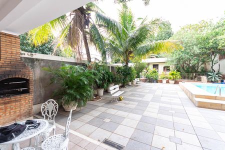 Casa à venda com 159m², 3 quartos e 1 vaga Casa à venda com 159m², 3 quartos e 1 vagaÁrea externa