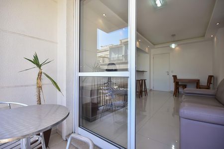 Apartamento à venda com 59m², 2 quartos e 2 vagasVaranda