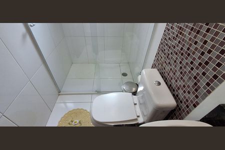 Casa à venda com 237m², 4 quartos e 4 vagas Casa à venda com 237m², 4 quartos e 4 vagasBanheiro Suíte 1