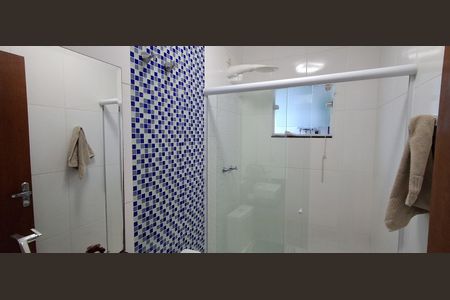 Casa à venda com 237m², 4 quartos e 4 vagas Casa à venda com 237m², 4 quartos e 4 vagasBanheiro Suíte 4