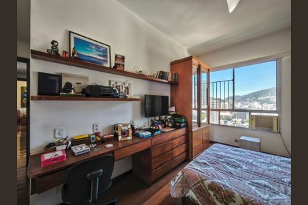 Apartamento à venda com 149m², 3 quartos e 2 vagasSuíte