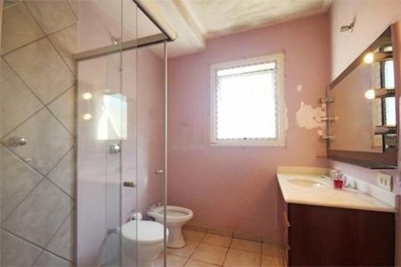 Casa à venda com 280m², 3 quartos e sem vaga