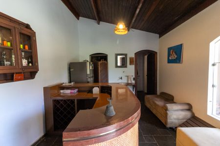 Casa à venda com 450m², 5 quartos e 4 vagas Casa à venda com 450m², 5 quartos e 4 vagasSala da Edícula