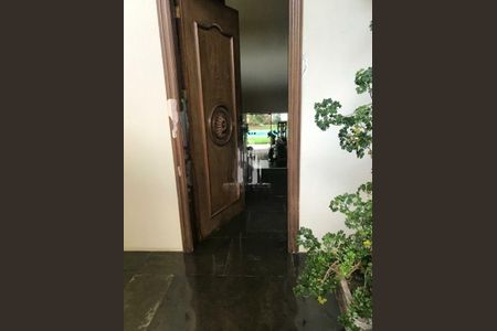 Casa à venda com 550m², 4 quartos e 4 vagas