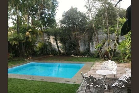 Casa à venda com 550m², 4 quartos e 4 vagas