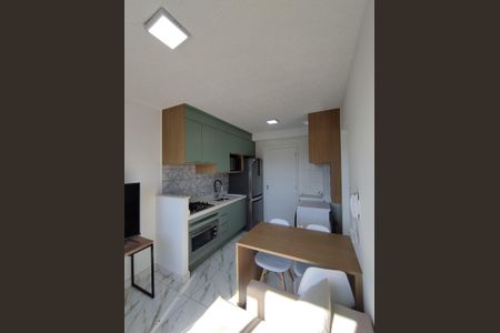 Apartamento à venda com 33m², 2 quartos e sem vaga Apartamento à venda com 33m², 2 quartos e sem vagaCozinha - Armários