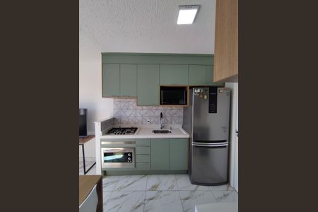 Apartamento à venda com 33m², 2 quartos e sem vaga Apartamento à venda com 33m², 2 quartos e sem vagaCozinha - Armários