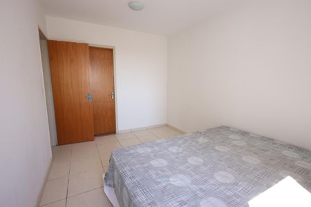 Apartamento para alugar com 63m², 2 quartos e 2 vagasQuarto 2