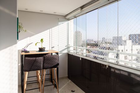 Apartamento à venda com 96m², 2 quartos e 2 vagasSacada/Sala