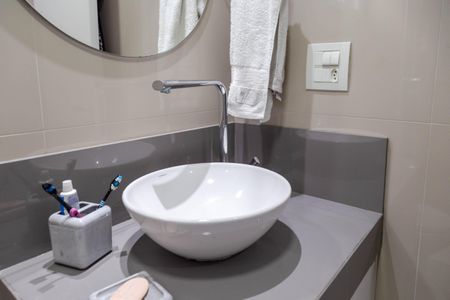 Apartamento à venda com 96m², 2 quartos e 2 vagasBanheiro/Suite 2