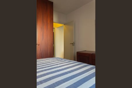 Studio para alugar com 52m², 1 quarto e 1 vaga Studio para alugar com 52m², 1 quarto e 1 vagaQuarto