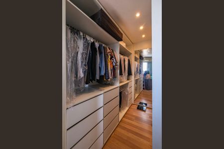 Apartamento à venda com 152m², 2 quartos e 2 vagas Apartamento à venda com 152m², 2 quartos e 2 vagasSuíte 1