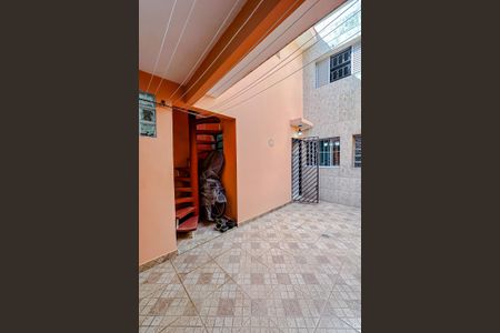 Casa à venda com 84m², 2 quartos e 1 vagaÁrea externa