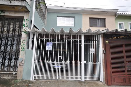 Casa à venda com 93m², 2 quartos e 1 vagaFachada