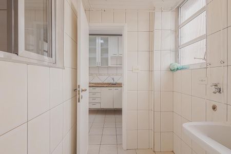 Apartamento à venda com 72m², 2 quartos e 1 vagaÁrea de Serviço