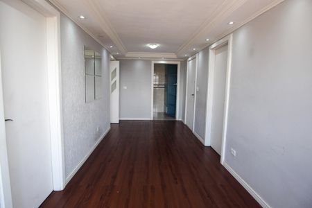 Sala de apartamento para alugar com 3 quartos, 55m² em V Leonidas Moreira, São Paulo