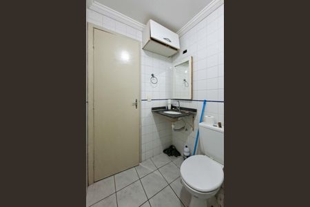 Apartamento para alugar com 52m², 2 quartos e 1 vaga Apartamento para alugar com 52m², 2 quartos e 1 vagaBanheiro