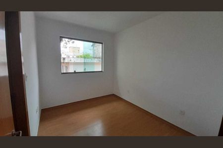 Casa à venda com 2 quartos, 108m² em Vila Paquetá, Belo Horizonte