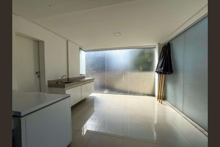 Apartamento à venda com 70m², 2 quartos e 2 vagas