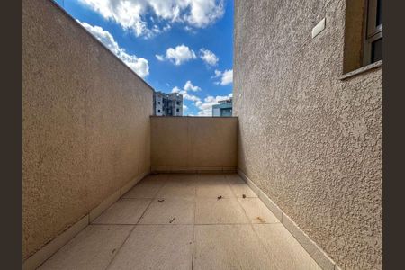 Apartamento à venda com 70m², 2 quartos e 2 vagas