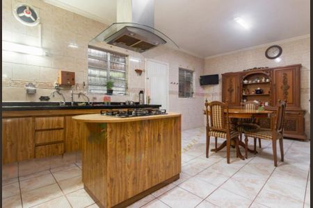 Casa à venda com 3 quartos, 332m² em Jardim Europa, São Paulo