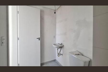 Apartamento à venda com 36m², 1 quarto e 1 vaga Apartamento à venda com 36m², 1 quarto e 1 vagaBanheiro