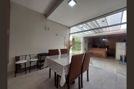 Casa de condomínio para alugar com 163m², 3 quartos e 1 vaga Casa de condomínio para alugar com 163m², 3 quartos e 1 vagaEspaço Gourmet
