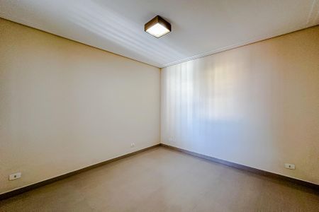 Apartamento à venda com 126m², 3 quartos e 1 vagaQuarto 2