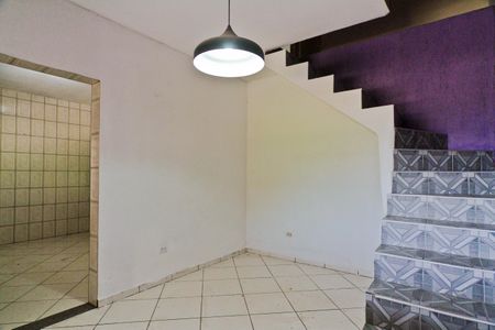 Sala de casa para alugar com 3 quartos, 120m² em Vila Mirante, São Paulo