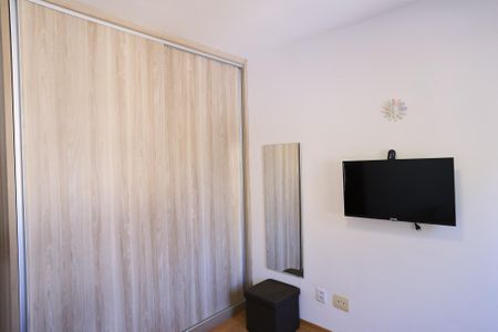 Apartamento à venda com 74m², 3 quartos e 2 vagas Apartamento à venda com 74m², 3 quartos e 2 vagasSuíte