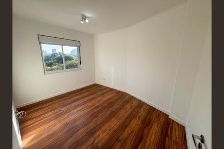 Foto 04 de apartamento à venda com 3 quartos, 94m² em Santa Terezinha, Santo André