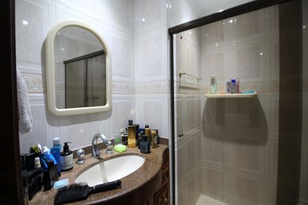 Apartamento à venda com 224m², 5 quartos e 3 vagasQuarto 2 - Banheiro