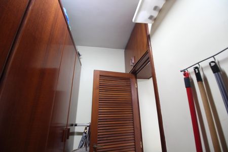 Apartamento à venda com 224m², 5 quartos e 3 vagasQuarto de Serviço