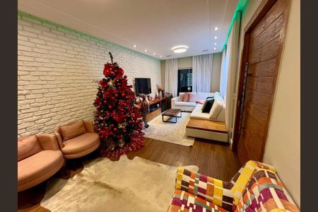 Foto 35 de casa à venda com 3 quartos, 300m² em Vila Mascote, São Paulo